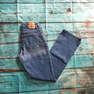 Levi's Classic Relaxed Boot Cut Jeans size 4